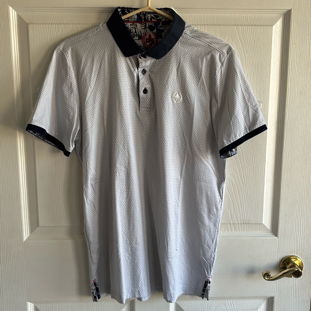 Au Noir 100% mercerized cotton, stretchy polo shirt. Size 3/M